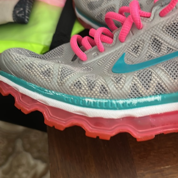 Nike Air Max - Picture 4 of 7